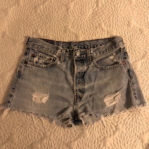 Super vintage 501 Levi’s cut offs